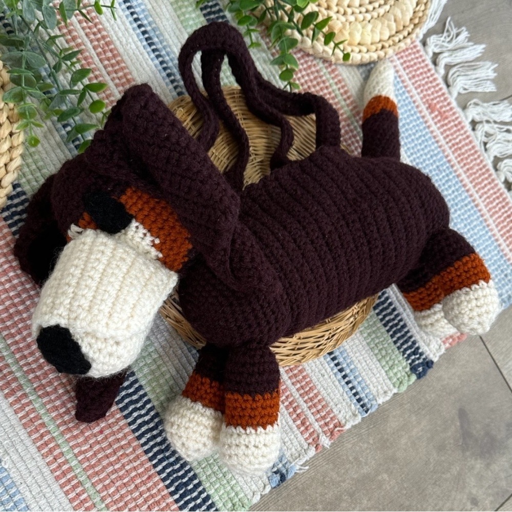 Vintage Handmade Basset Hound Crochet Handbag Purse